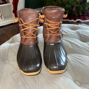 Sperry Brown and Black Waterproof Boots